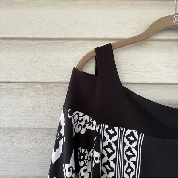 Joseph Ribkoff Cold Shoulder Black and White Mixed Print Tunic Top - Picture 5 of 8
